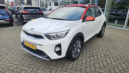 Occasion 2020 Kia Stonic SUV | € 16.745 (Eerlijke prijs)