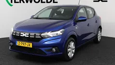 Gebruikt 2024 Dacia Sandero Expression Hatchback | € 18.795 (Eerlijke prijs)