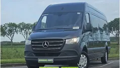 Zwart Gebruikt 2022 Mercedes Sprinter Van | € 28.850 (Eerlijke prijs)