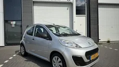 Grijs Gebruikt 2013 Peugeot 107 Access Hatchback | € 3.290 (Eerlijke prijs)