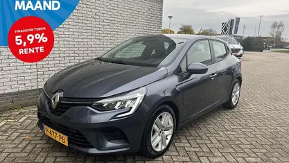 Grijs Occasion 2022 Renault Clio V Zen Hatchback | € 18.900 (Eerlijke prijs)