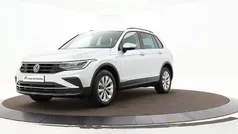 Grijs Gebruikt 2021 VW Tiguan Life SUV | € 32.880 (Eerlijke prijs)