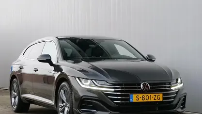 Grijs Gebruikt 2023 VW Arteon Business+ Stationwagen | € 35.895 (Eerlijke prijs)