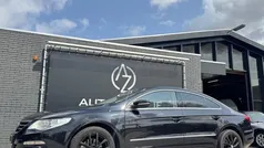 Zwart Gebruikt 2010 VW CC Sedan | € 6.950 (Eerlijke prijs)