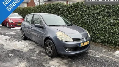 Occasion 2007 Renault Clio II Hatchback | € 1.445 (Goede deal)