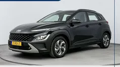 Zwart Gebruikt 2023 Hyundai Kona Comfort SUV | € 27.400 (Eerlijke prijs)