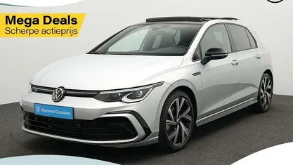 Occasion 2024 VW Golf VIII R-line Hatchback | € 33.900 (Eerlijke prijs)