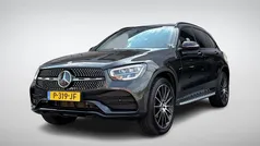 Grijs Gebruikt 2022 Mercedes GLC300 Business SUV | € 48.950 (Goede deal)