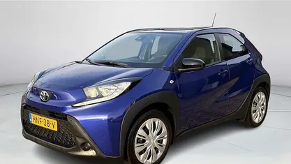 Occasion 2025 Toyota Aygo X Play SUV | € 18.400 (Eerlijke prijs)
