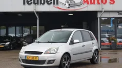 Grijs Gebruikt 2007 Ford Fiesta Ambiente Hatchback | € 2.395 (Eerlijke prijs)