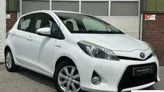 Wit Gebruikt 2012 Toyota Yaris Hatchback | € 7.799 (Eerlijke prijs)