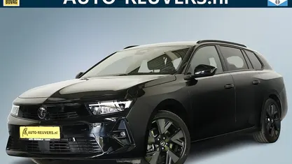 Zwart Nieuw 2025 Opel Astra Stationwagen | € 31.900 (Goede deal)