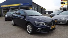 Blauw Gebruikt 2018 Fiat Tipo Lounge Hatchback | € 13.950 (Eerlijke prijs)