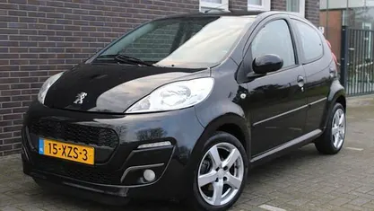 Occasion Peugeot 107 Envy 68 PK (50 kW) 2012 Hatchback