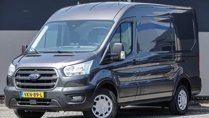 Grijs Occasion 2021 Ford Transit Trend Van | € 19.950 (Goede deal)