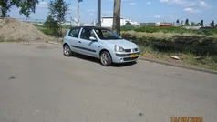 Gebruikt 2004 Renault Clio II Hatchback | € 800 (Goede deal)