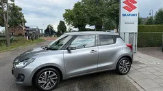 Gebruikt 2024 Suzuki Swift Style Hatchback | € 22.850 (Eerlijke prijs)