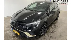 Gebruikt 2023 Renault Clio V Engineered Hatchback | € 22.100 (Eerlijke prijs)
