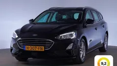 Zwart, metallic lak Gebruikt 2020 Ford Focus Business Edition Stationwagen | € 9.945 (Eerlijke prijs)
