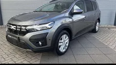 Grijs Gebruikt 2024 Dacia Jogger Essentiel MPV | € 21.440 (Eerlijke prijs)