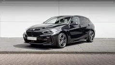 Gebruikt 2024 BMW 118 Shadowline Hatchback | € 35.900 (Eerlijke prijs)