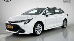 Gebruikt 2024 Toyota Corolla Stationwagen | € 29.945 (Eerlijke prijs)
