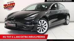 Zwart Gebruikt 2020 Tesla Model 3 Standard Range Sedan | € 21.735 (Goede deal)