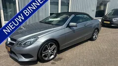 Grijs, metallic lak Gebruikt 2014 Mercedes E200 Edition Cabriolet | € 19.950 (Goede deal)