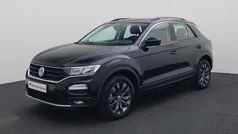 Gebruikt 2020 VW T-Roc Style SUV | € 23.940 (Eerlijke prijs)