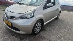 Gebruikt 2008 Toyota Aygo Hatchback | € 2.199 (Eerlijke prijs)