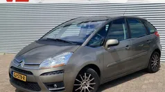 Bruin, metallic lak Gebruikt 2011 Citroën C4 Picasso MPV | € 1.948 (Eerlijke prijs)