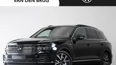 Zwart, metallic lak Gebruikt 2021 VW Touareg SUV | € 59.900 (Goede deal)