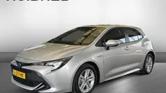 Grijs Gebruikt 2021 Toyota Corolla Active Hatchback | € 23.950 (Eerlijke prijs)