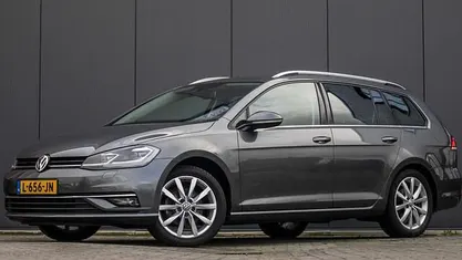 Gebruikt 2020 VW Golf VII Highline Stationwagen | € 22.495 (Goede deal)