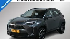 Grijs Gebruikt 2024 Toyota Yaris Cross Edition SUV | € 29.999 (Eerlijke prijs)