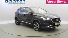 Zwart Gebruikt 2019 MG ZS Luxury Sedan | € 12.344 (Eerlijke prijs)