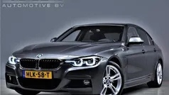 Grijs Gebruikt 2017 BMW 330 M Sport Sedan | € 23.995 (Eerlijke prijs)