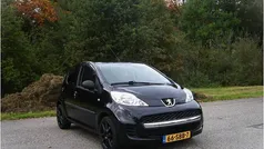 Gebruikt 2011 Peugeot 107 Hatchback | € 1.500 (Super prijs)