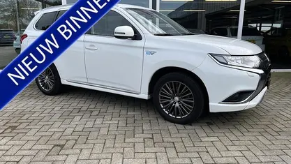 Occasion Mitsubishi Outlander 225 PK (165 kW) 2020 SUV