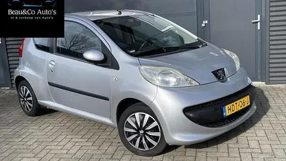 Occasion Peugeot 107 S 68 PK (50 kW) 2005 Hatchback