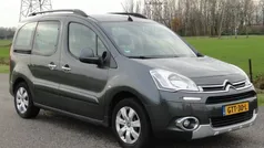Grijs Gebruikt 2015 Citroën Berlingo Tendance MPV | € 7.995 (Eerlijke prijs)