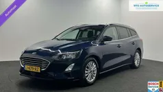 Blauw, metallic lak Gebruikt 2020 Ford Focus Business Edition Stationwagen | € 16.500 (Goede deal)