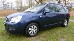 Gebruikt 2008 Kia Carens MPV | € 2.950 (Eerlijke prijs)
