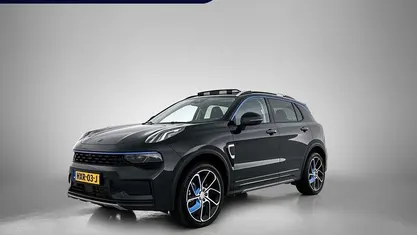 Zwart Gebruikt 2022 Lynk & Co 01 SUV | € 23.950 (Eerlijke prijs)