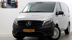 Zilver Gebruikt 2022 Mercedes Vito MPV | € 22.950 (Goede deal)
