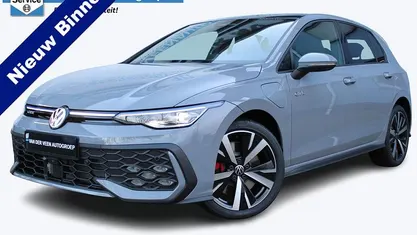 Occasion 2025 VW Golf VIII GTE Hatchback | € 48.950 (Eerlijke prijs)
