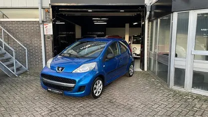 Occasion 2012 Peugeot 107 Hatchback | € 2.999 (Goede deal)
