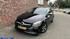 Zwart Gebruikt 2017 Mercedes A160 Ambition Hatchback | € 14.850 (Eerlijke prijs)
