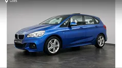Blauw Gebruikt 2018 BMW 218 Executive Stationwagen | € 19.880 (Eerlijke prijs)