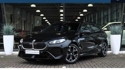 Occasion BMW 120 Comfort Edition 156 PK (114 kW) 2024 Hatchback